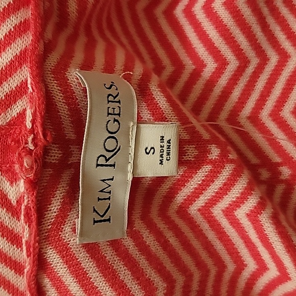 Kim Rogers | Coral Pink and White Chevron Print Cardigan in size S - Picture 7 of 12